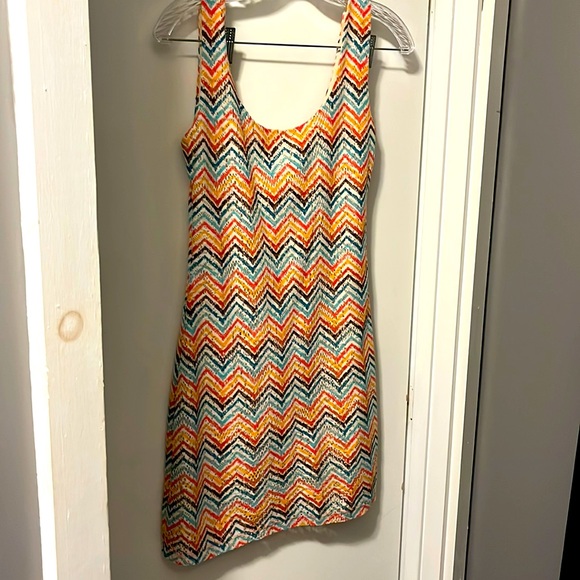 Mini multicolored crotched-look dress - Picture 1 of 2